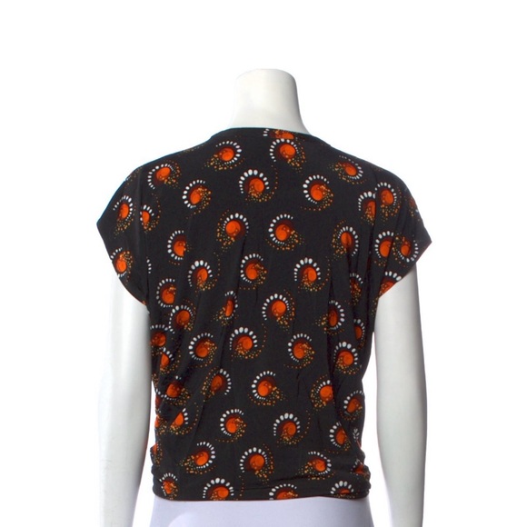 Paco Rabanne cropped t-shirt with pierced ring Sz L - Picture 6 of 9